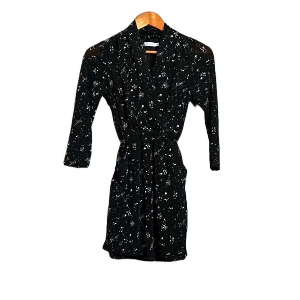 3 for $30! Ricki’s black & white 3/4 sleeve tunic